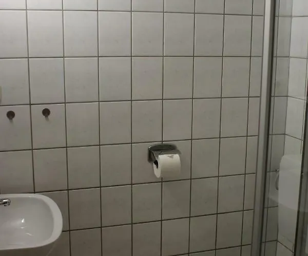 Vakantieboerderij Und Campingstell Und Zeltplatz An Der Talsperre Im Harz